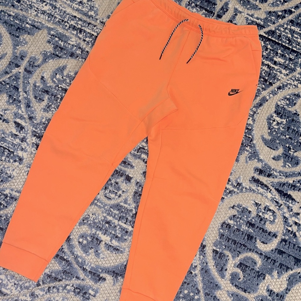 nike sports pants